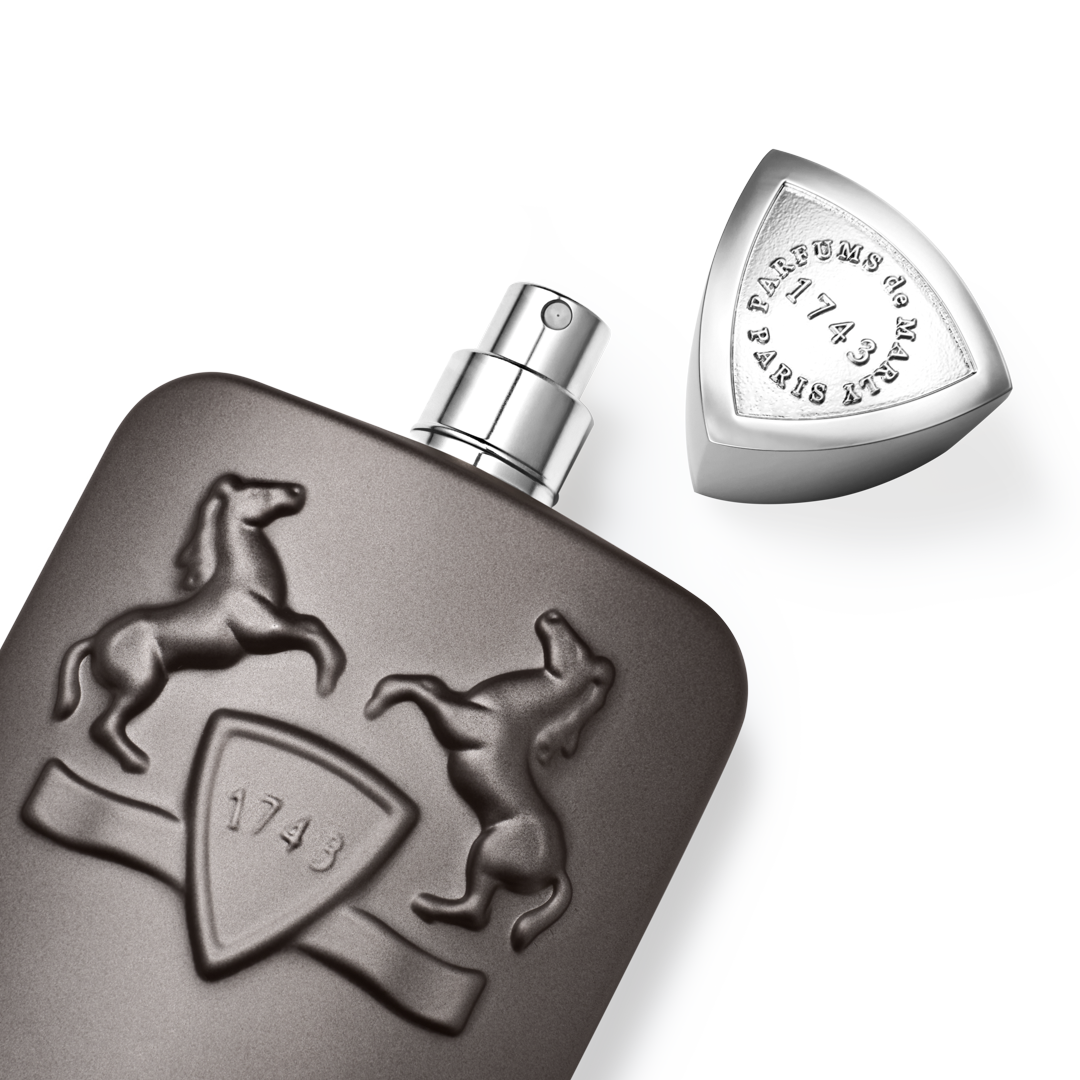 Parfums de Marly Pegasus Exclusif 4.2 Oz bottle detail